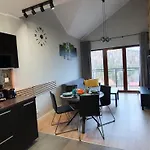 Appartement Karpatia Karbonado Z Balkonem I Widokiem Na Gory