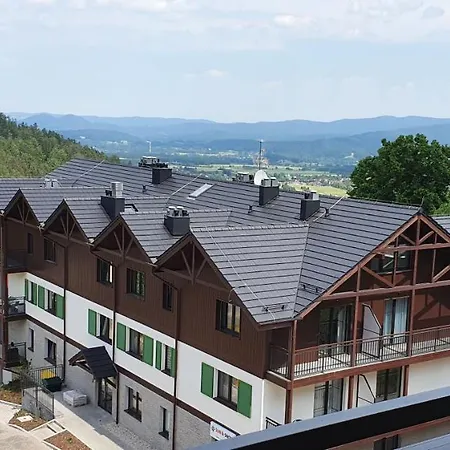 アパート Karpatia Karbonado Z Balkonem I Widokiem Na Gory カルパッチ