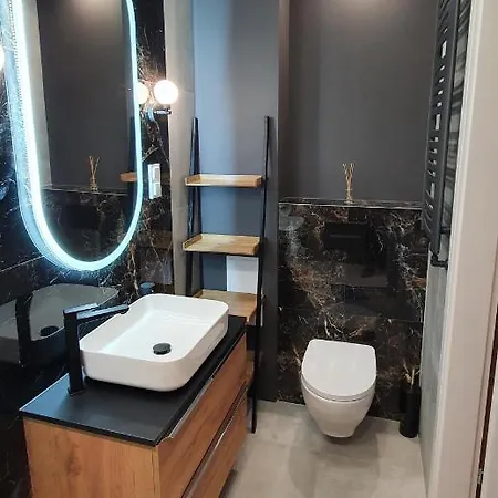 Karpatia Karbonado Z Balkonem I Widokiem Na Gory * カルパッチ